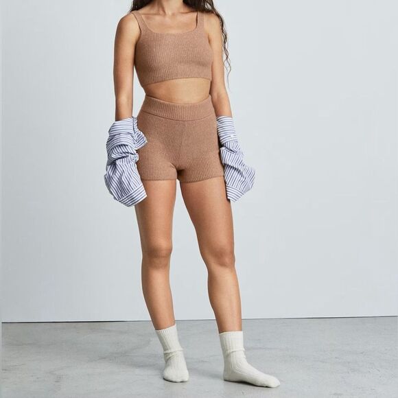 Everlane Cozy Stretch Knit Crop Tank Womens M Wool Yak Softcore Cozycore Fuzzy - Picture 5 of 12